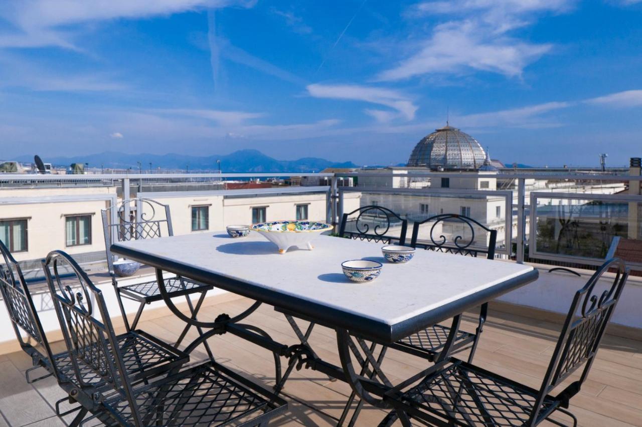 Royal Boutique Napoli Hotel Екстериор снимка