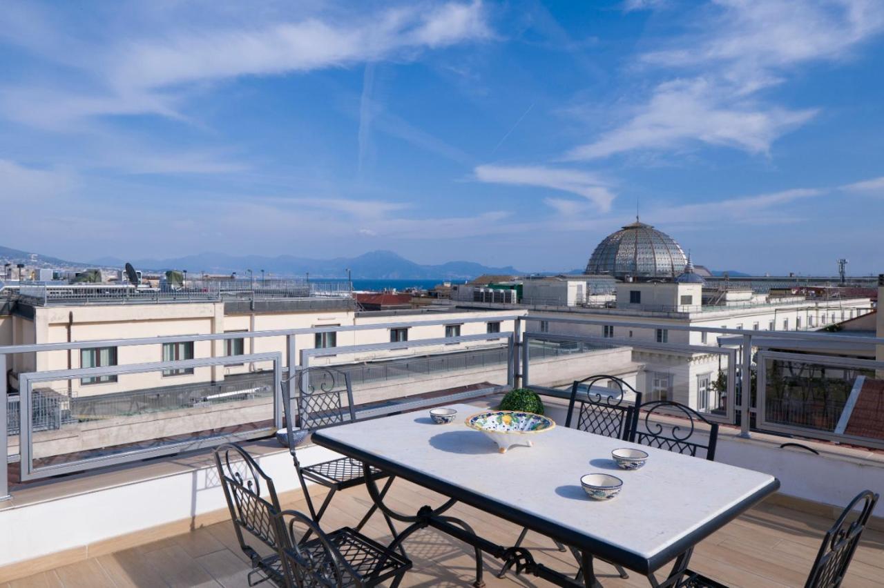 Royal Boutique Napoli Hotel Екстериор снимка